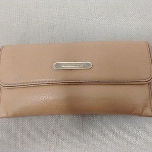 VINTAGE MICHAEL KORS TAN SLIM WALLET